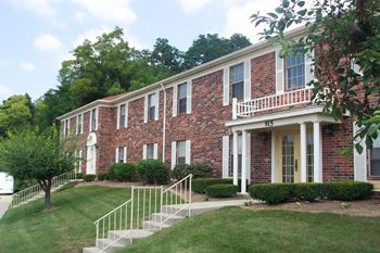 All-brick apartment construction